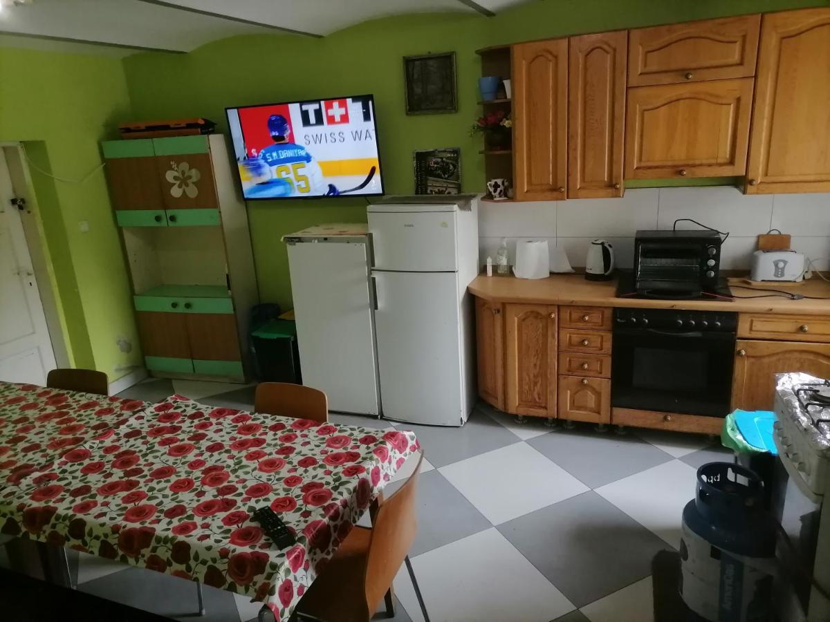 Villa U Bronka W Ksiazecym Lesie à Niedaszow Extérieur photo
