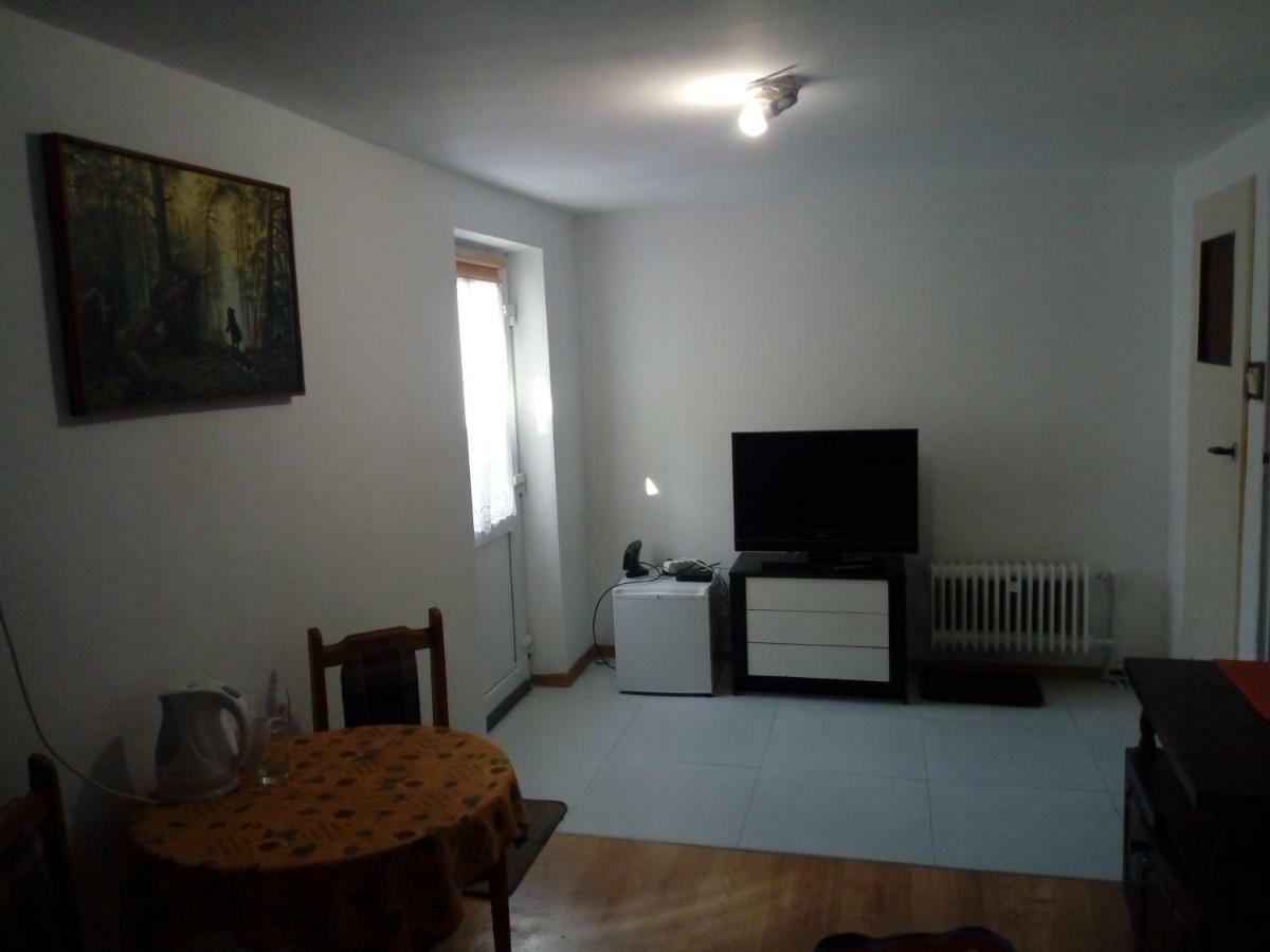 Villa U Bronka W Ksiazecym Lesie à Niedaszow Extérieur photo